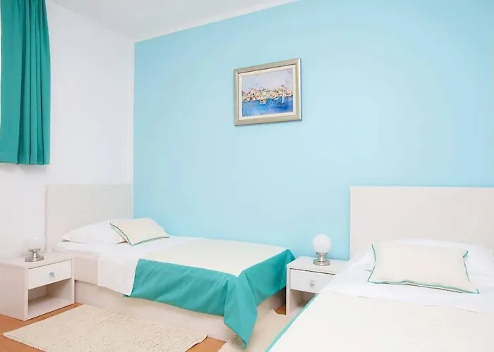 With A Parking Space - 15276 Apartamento Split